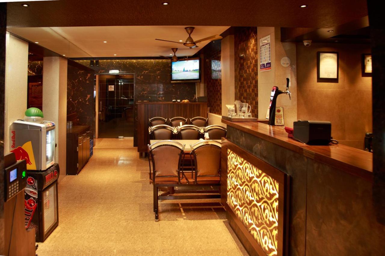 Kalyān Hotel Leela מראה חיצוני תמונה